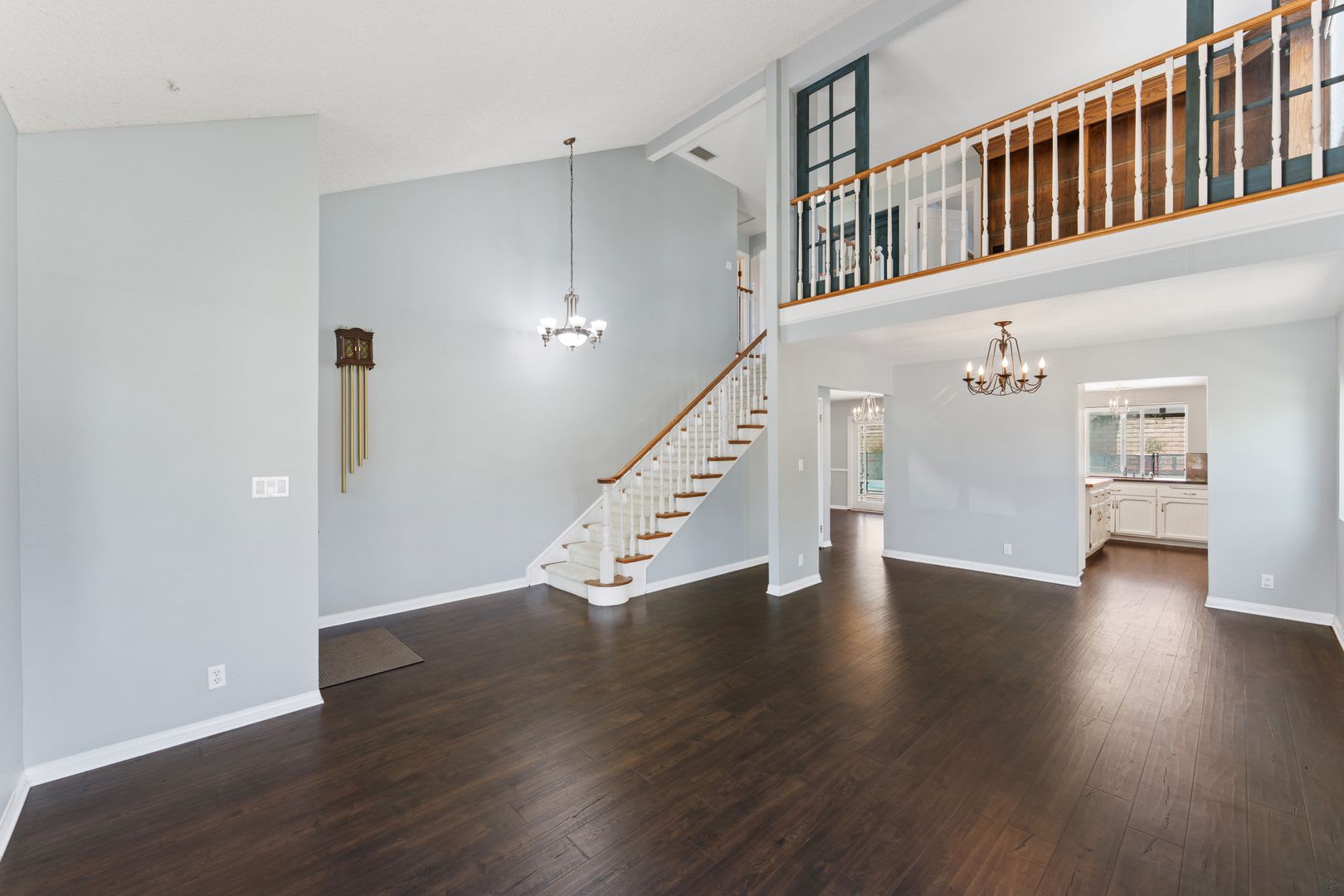 Beautiful 3-Bedroom Home with an Entertainer's Backyard in Desirable Montalvo Neighborhood! – photo 5