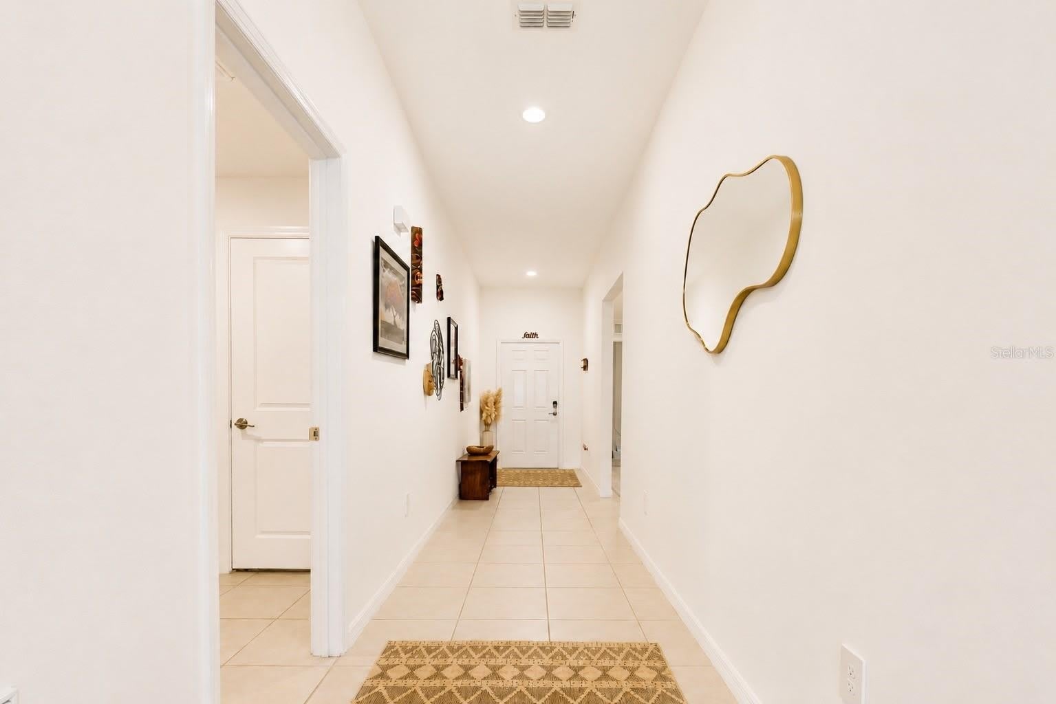 13191 Garnet Raspberry Avenue – photo 2