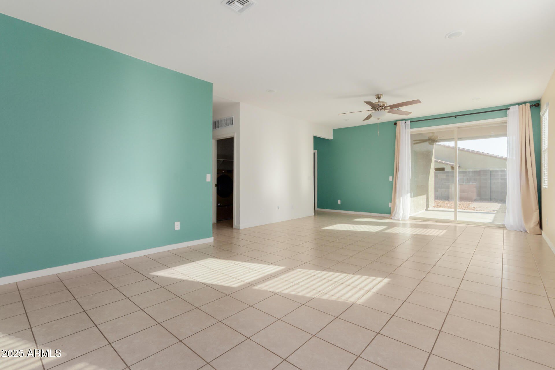12329 W State Avenue – photo 5