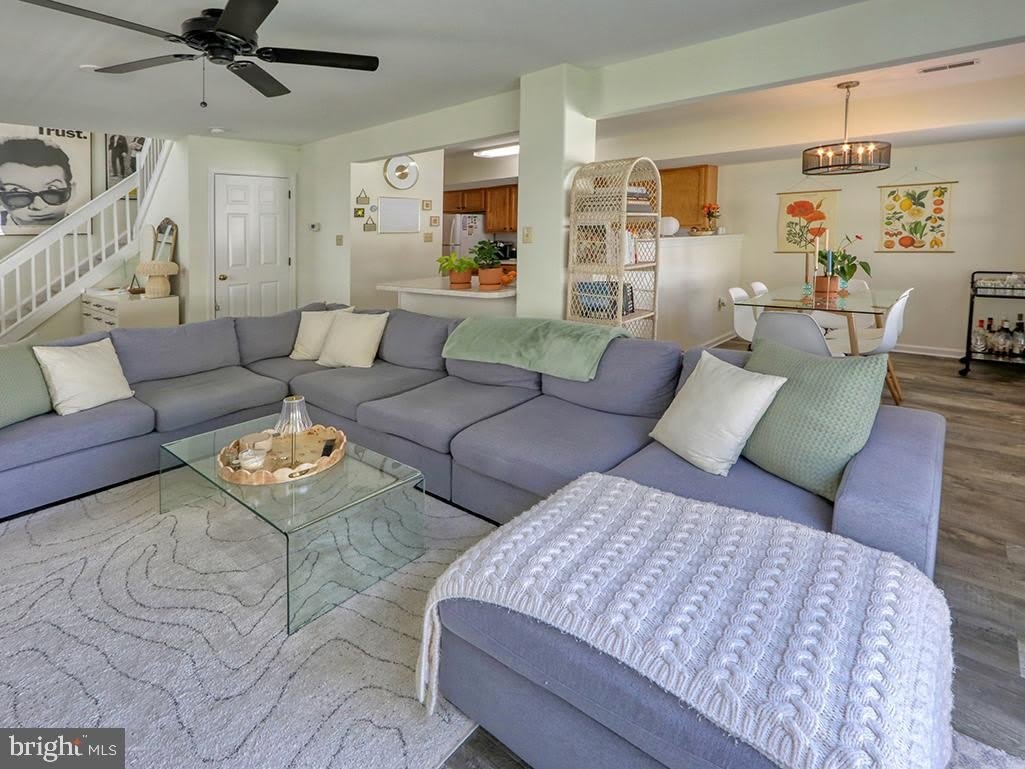 108 SEABRIGHT Way – photo 3