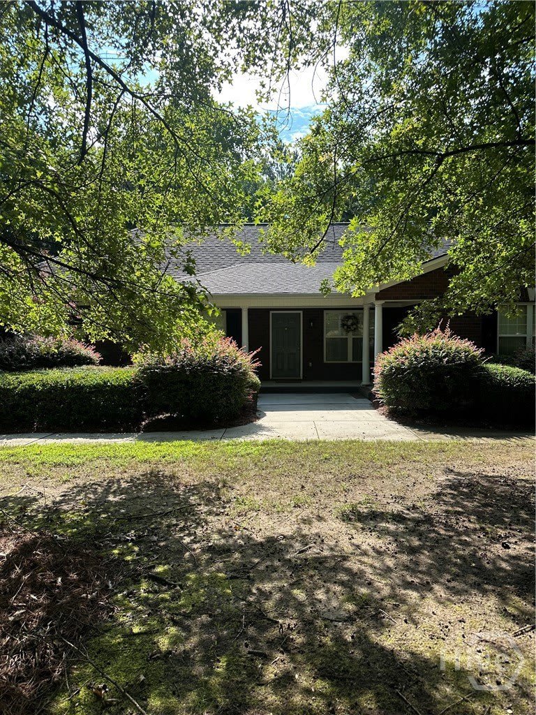 1082 Canter Bend – photo 2