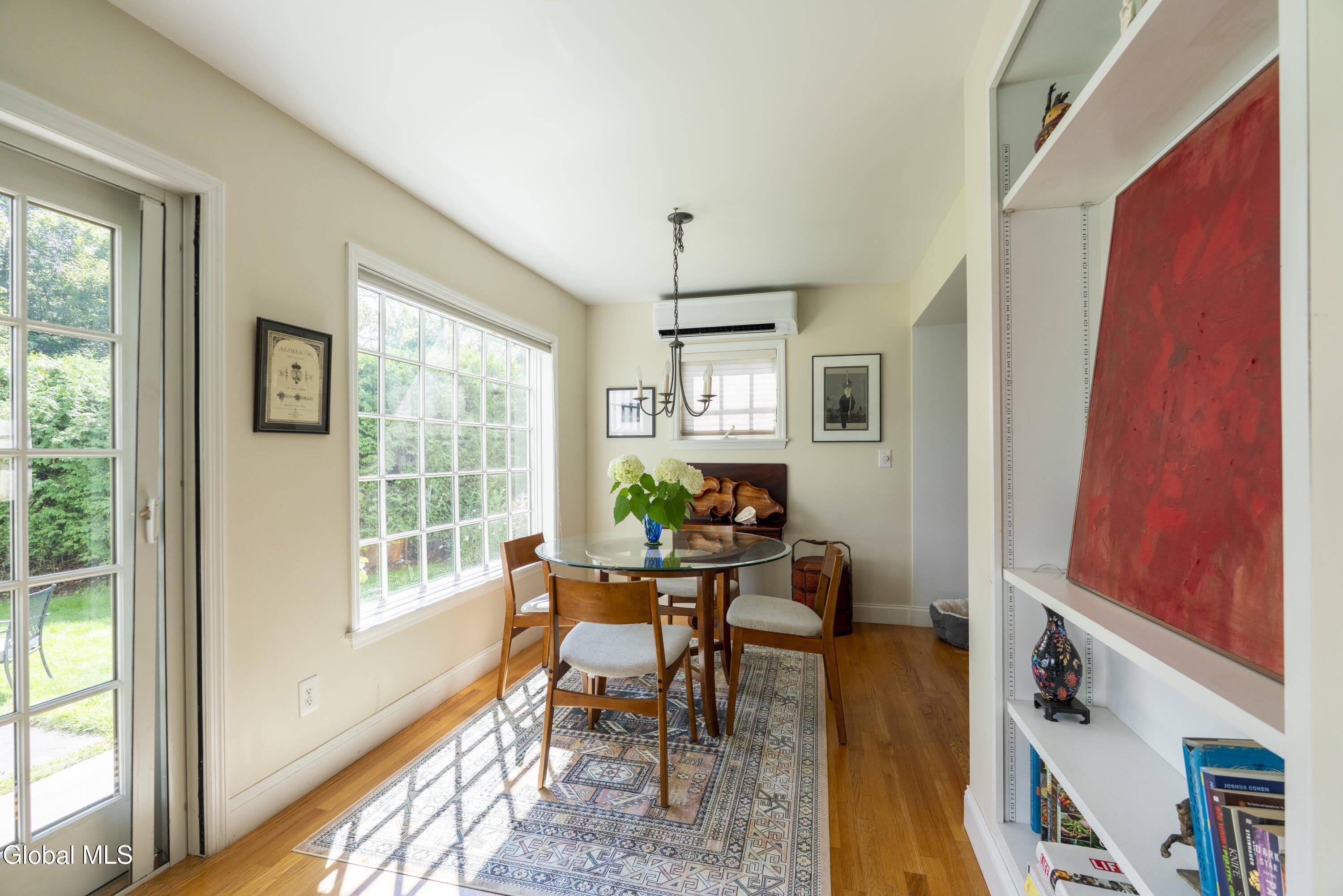 292 Lake Avenue – photo 4