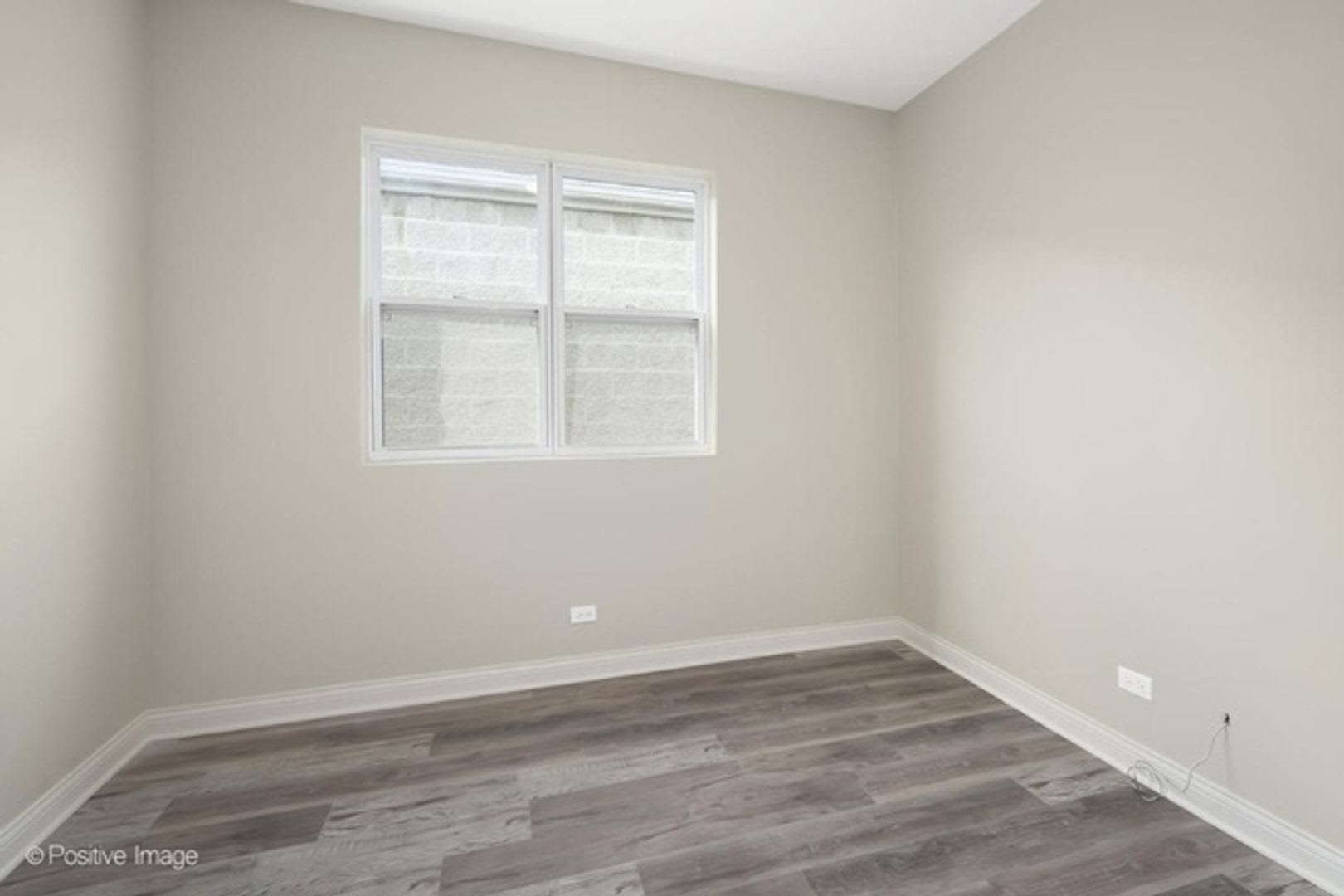 Spacious 3BR Duplex in Chicago – photo 5