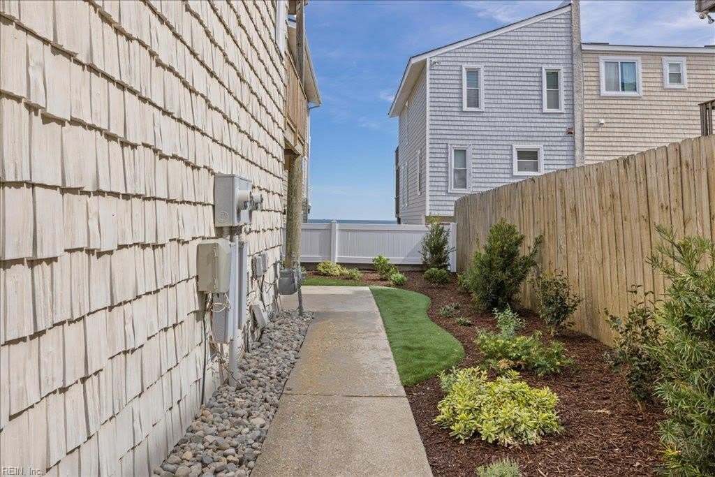 4504 Ocean View Avenue – photo 4
