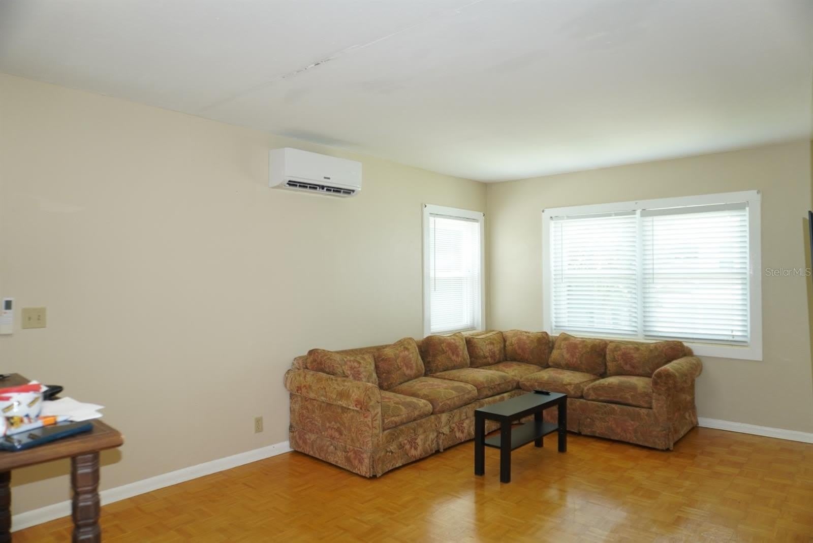 809 W PARK Avenue – photo 3
