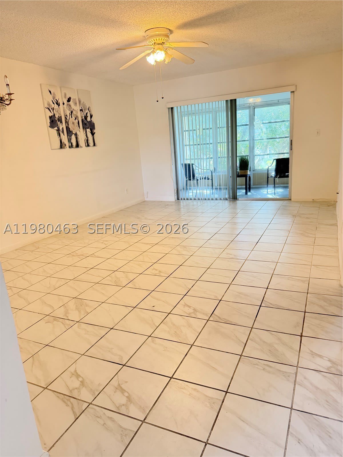 6150 NW 62nd St – photo 4