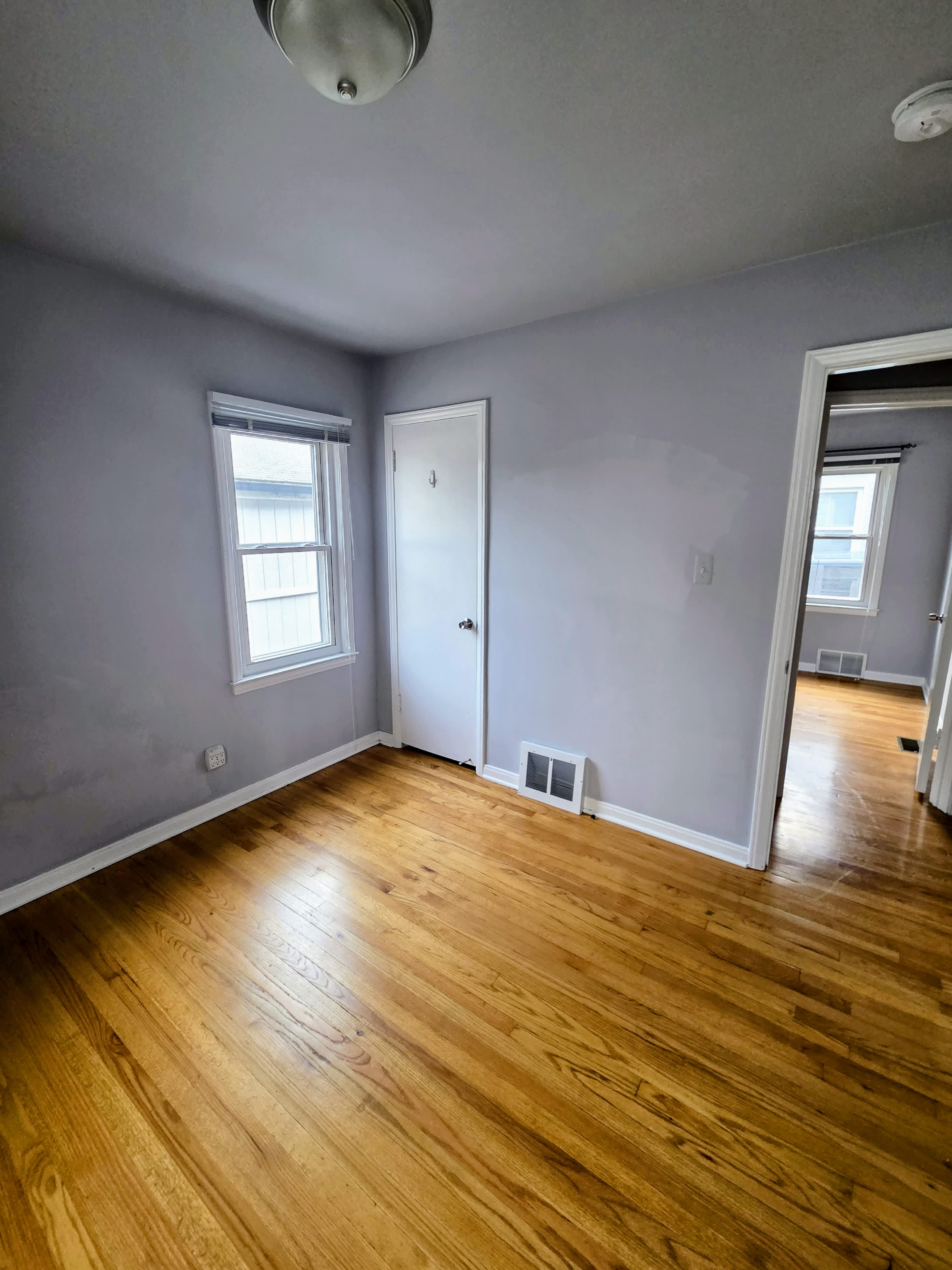 2215 East Lincoln Avenue – photo 4