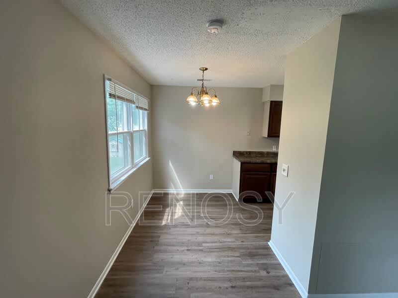 802 SE 10th – photo 5