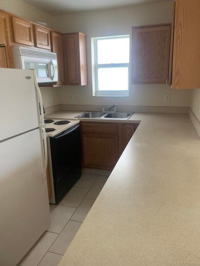 CC Condo – photo 2