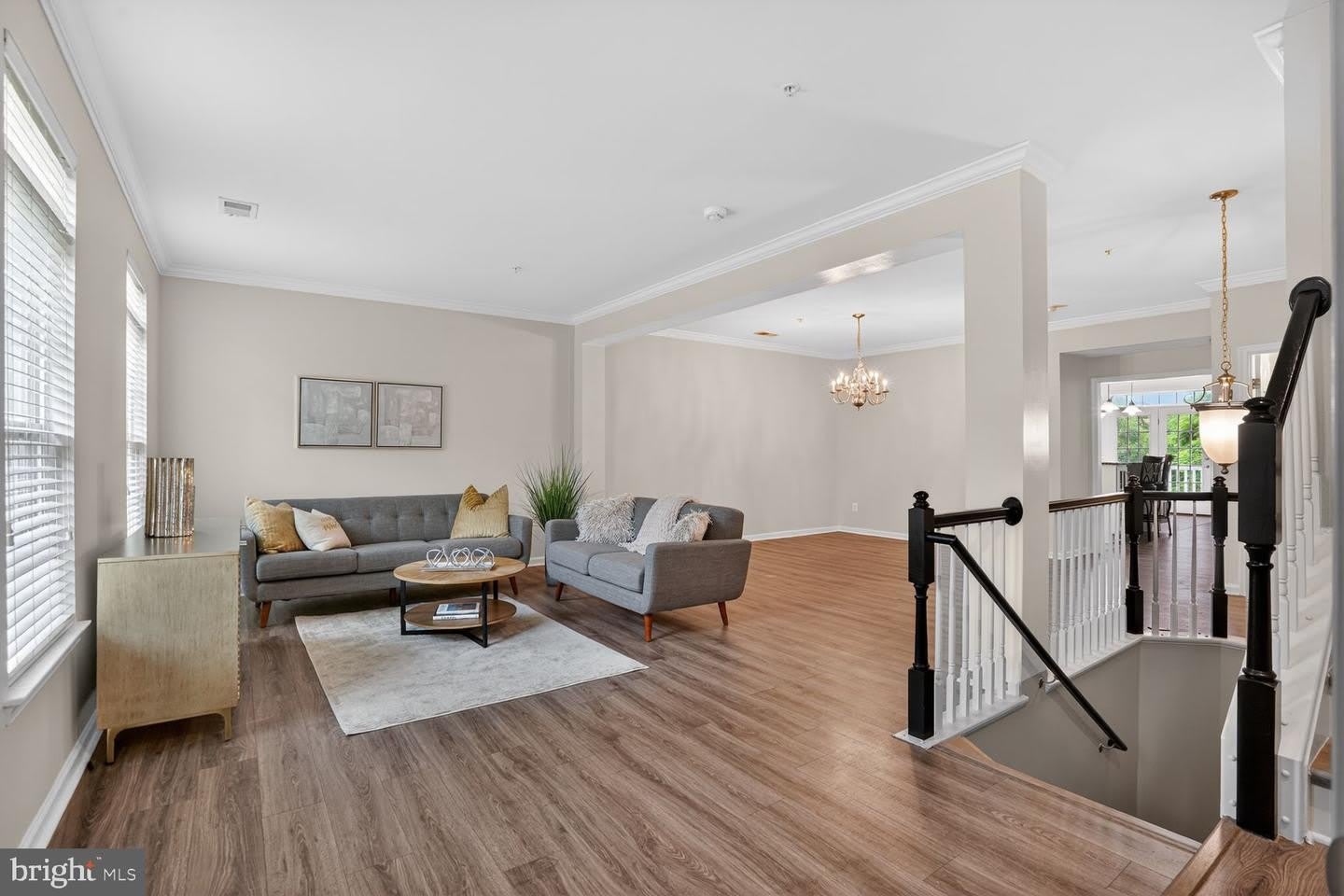 2621 EASTBOURNE DR – photo 5