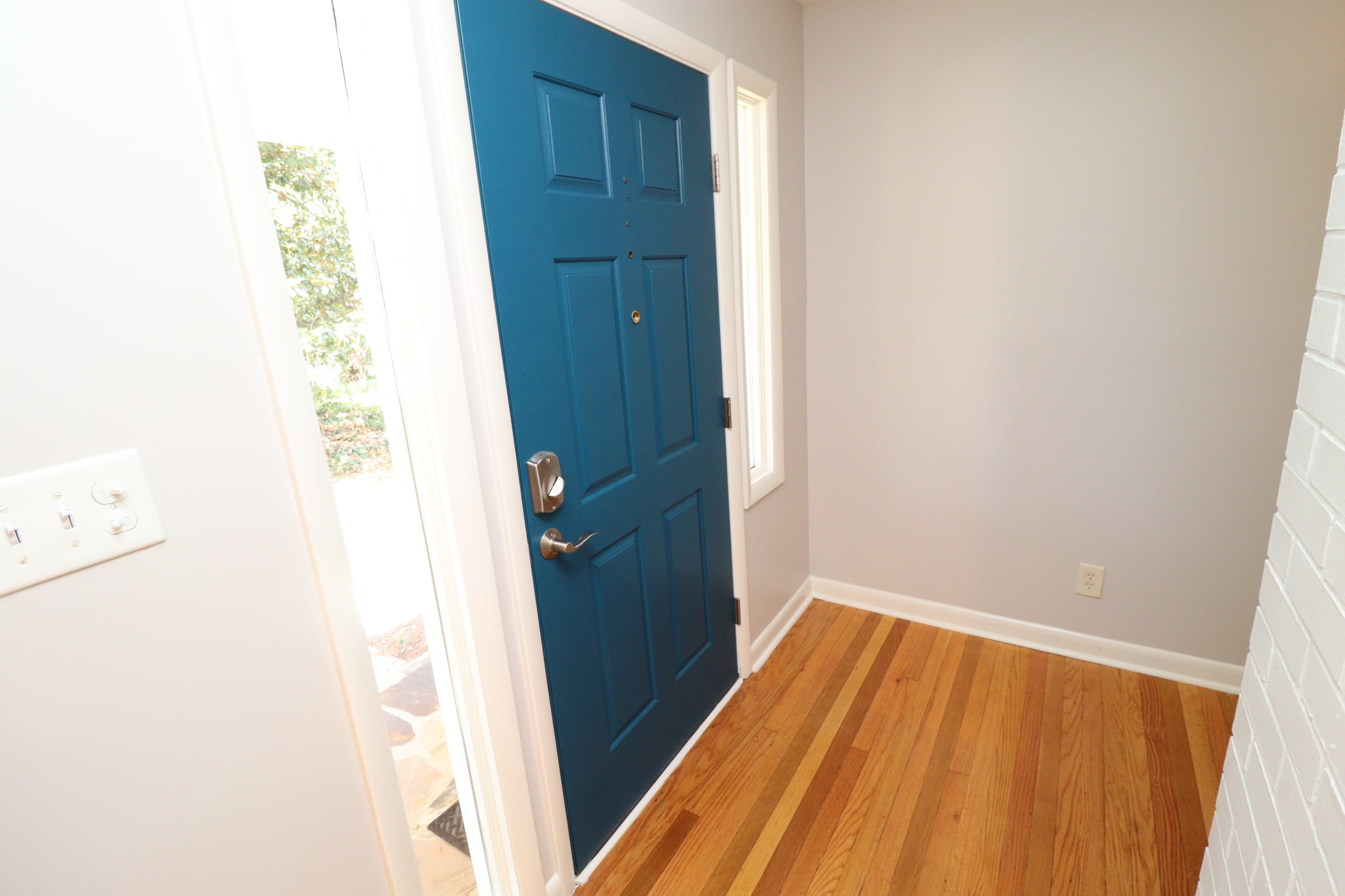 1009 Dogwood Ln – photo 2