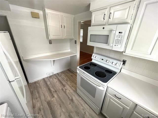 1704 Graefield Road – photo 4
