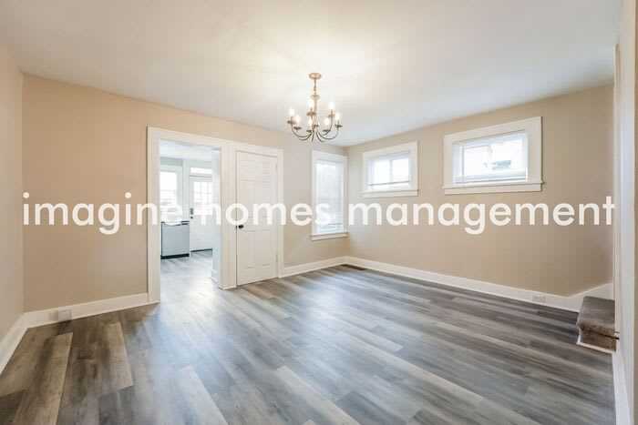 1603 Chislett Street – photo 4