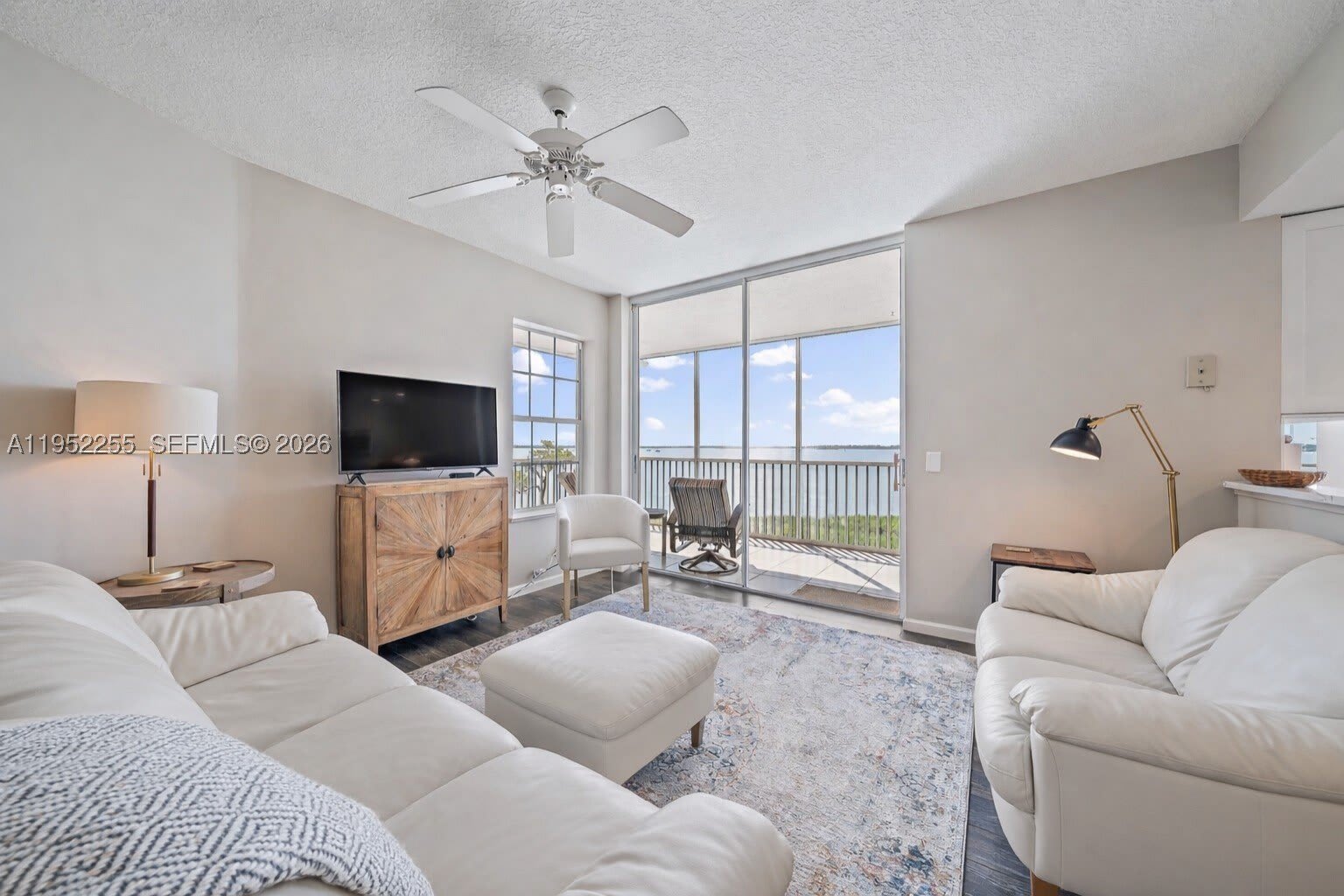 5800 Ne Island Cove Way – photo 4