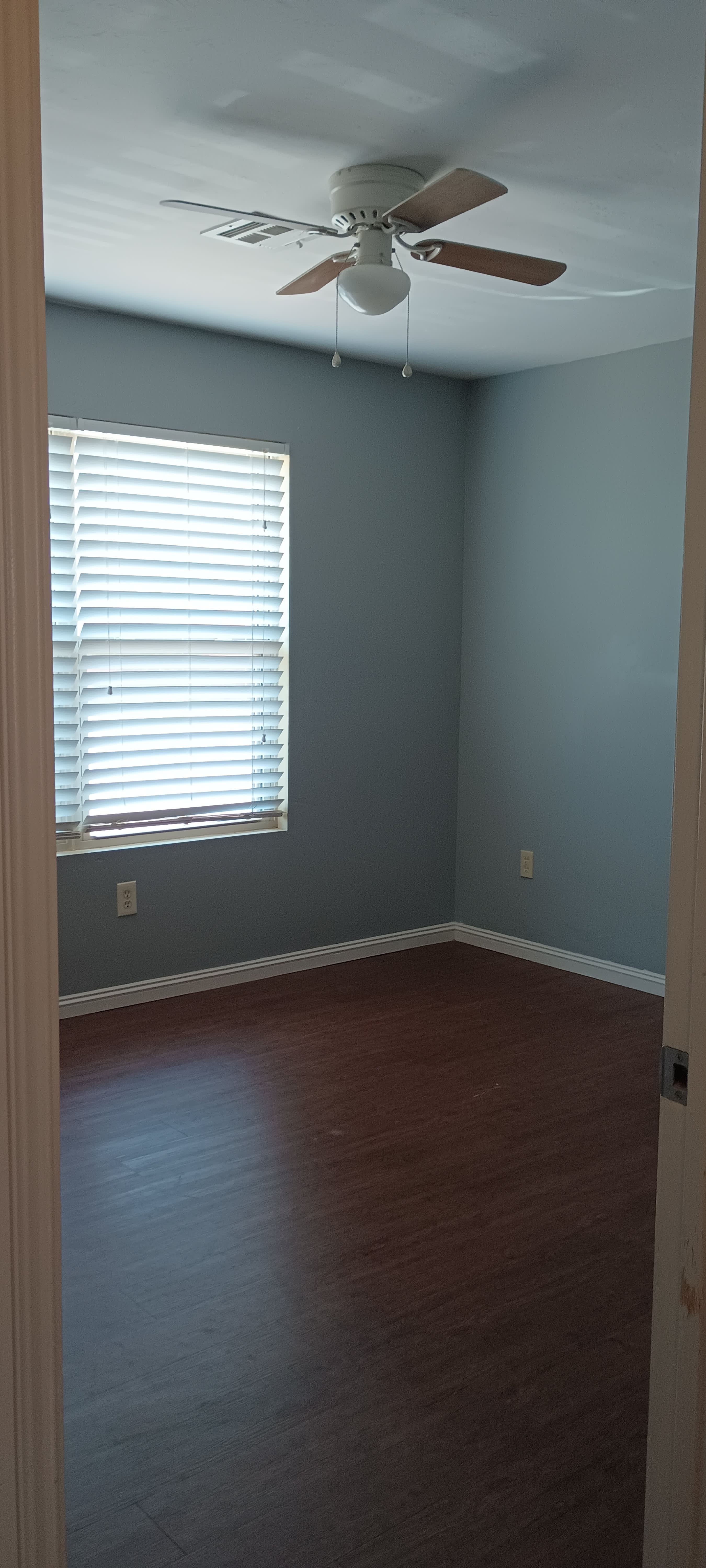 3504 N Vernon Ave – photo 4