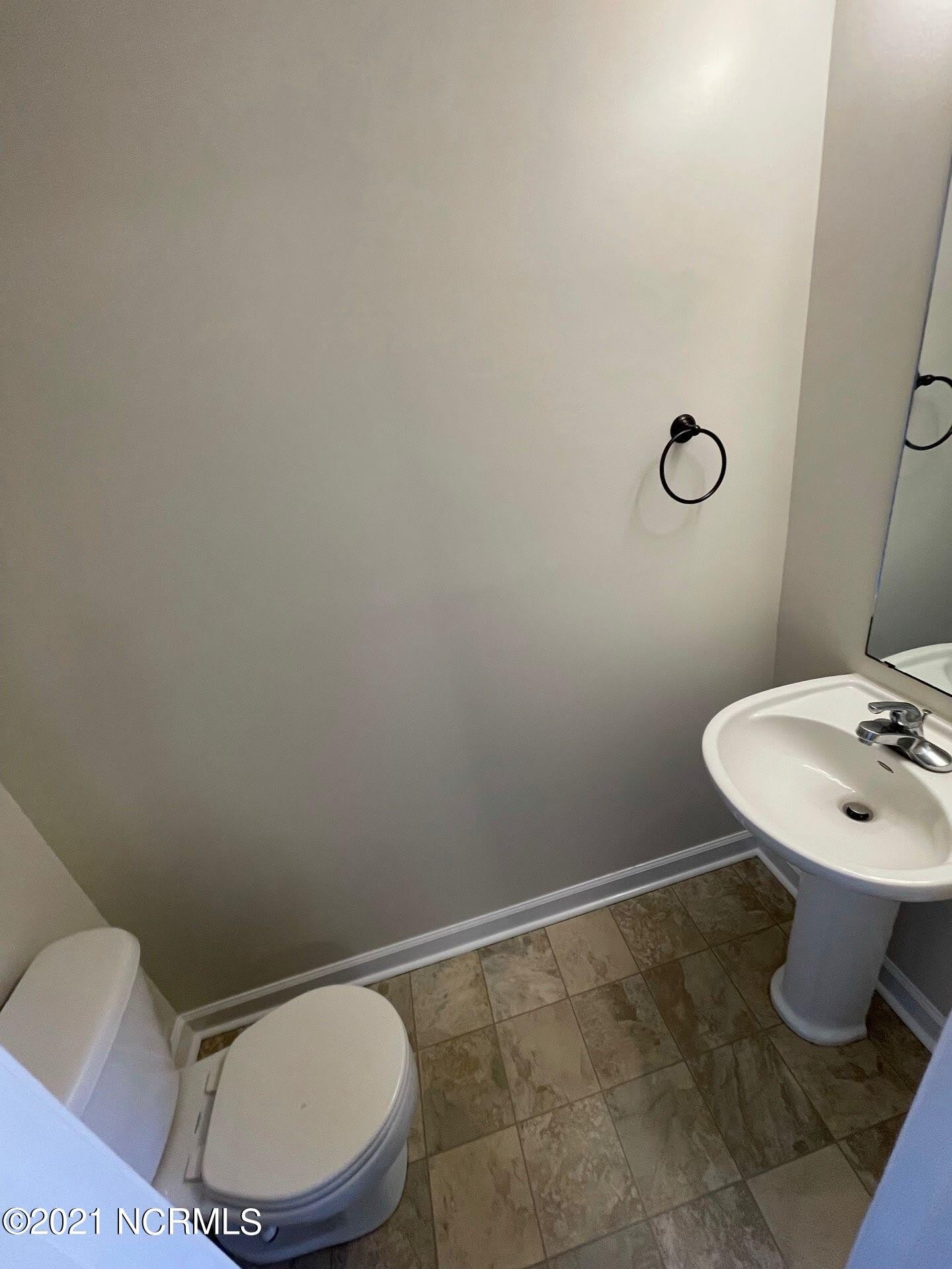 206 Bridgewood Drive – photo 3