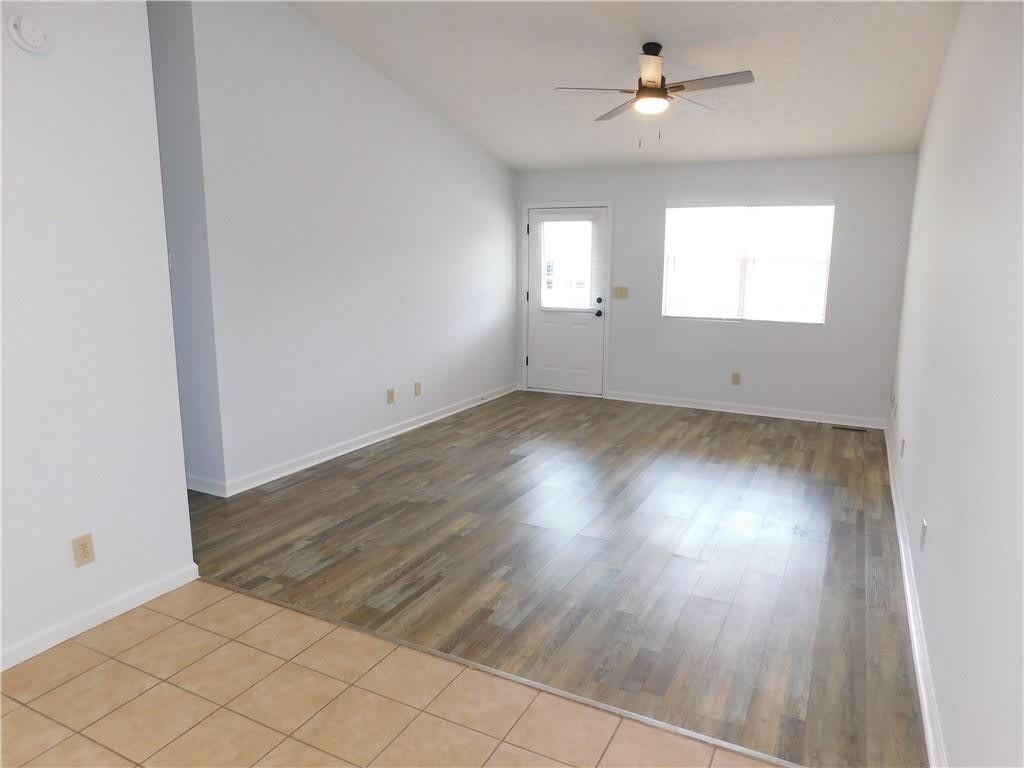 137 Riverside Circle – photo 3