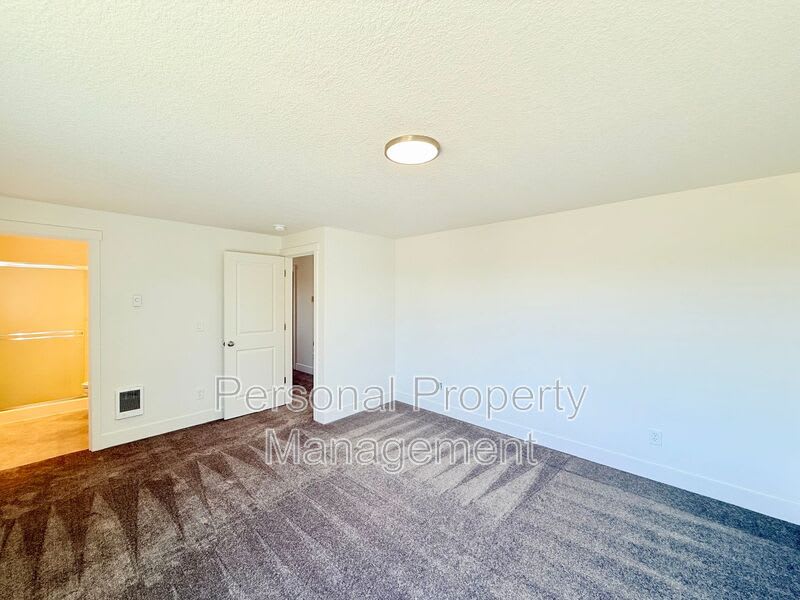 16900 Ne 22Nd St – photo 5