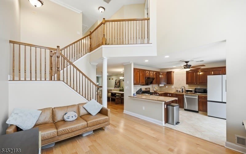 18 Clark Ct – photo 3