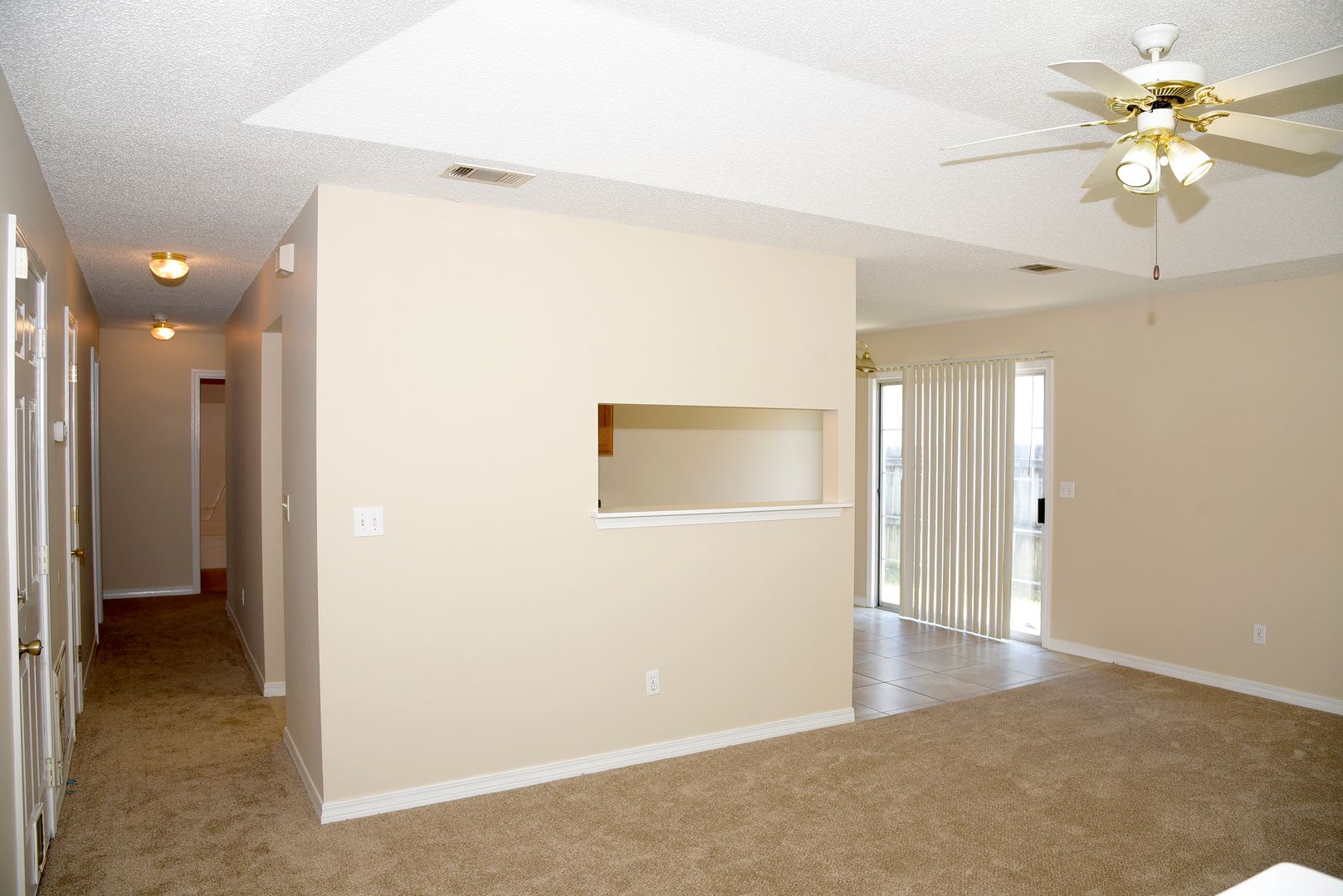 Conveniently Located 3 Bedroom in the Heart of Fort Walton Beach! – photo 3