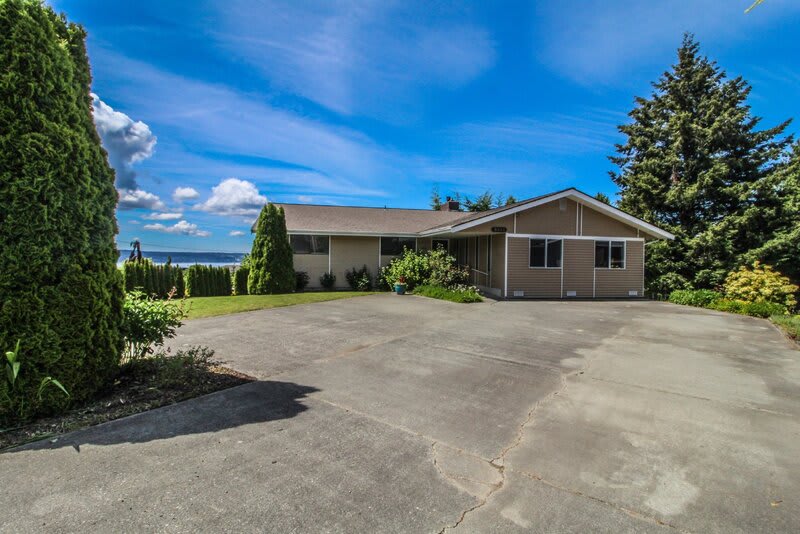 3233 54Th St Sw – photo 2