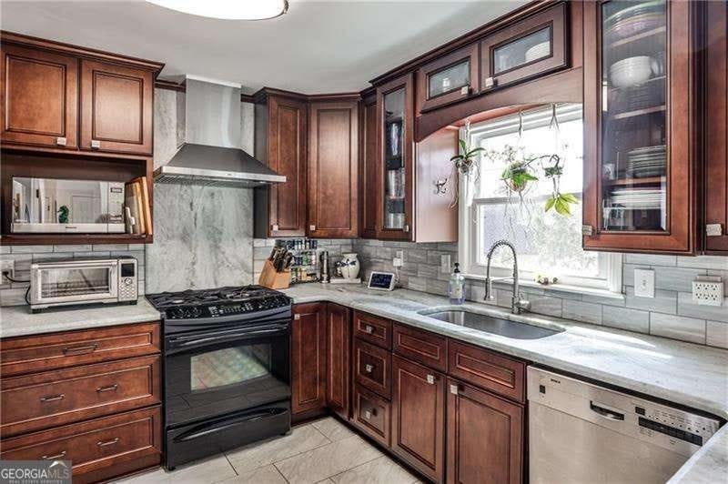 800 Glenairy Drive – photo 4