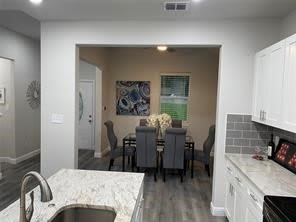 2611 Lakeridge Drive – photo 3