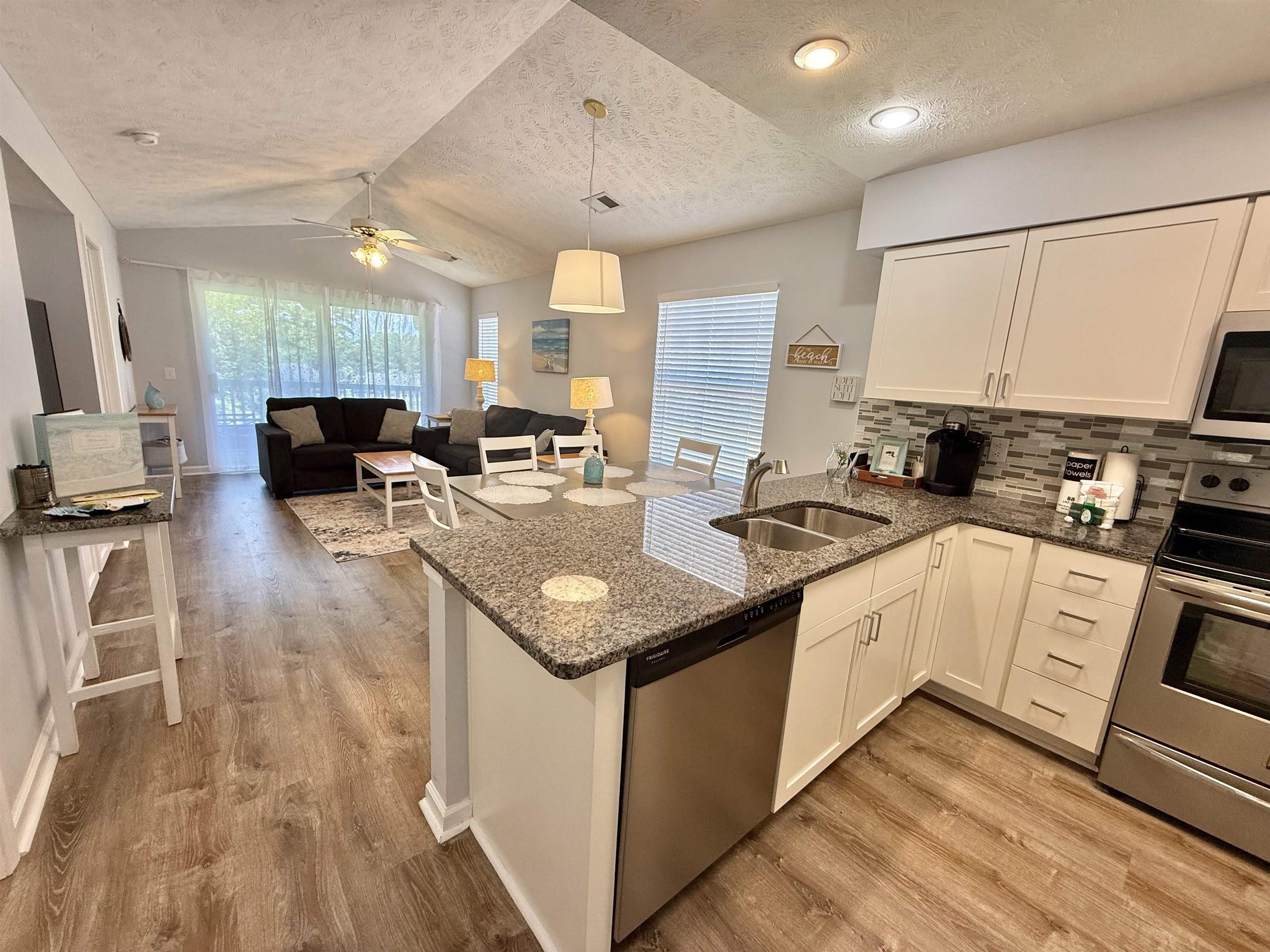 619 Waterway Village Blvd – photo 3