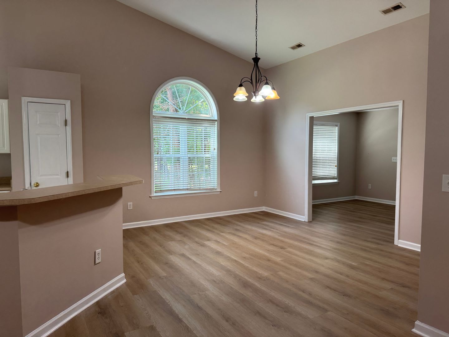 Beautiful home in Carolina Pines – photo 4