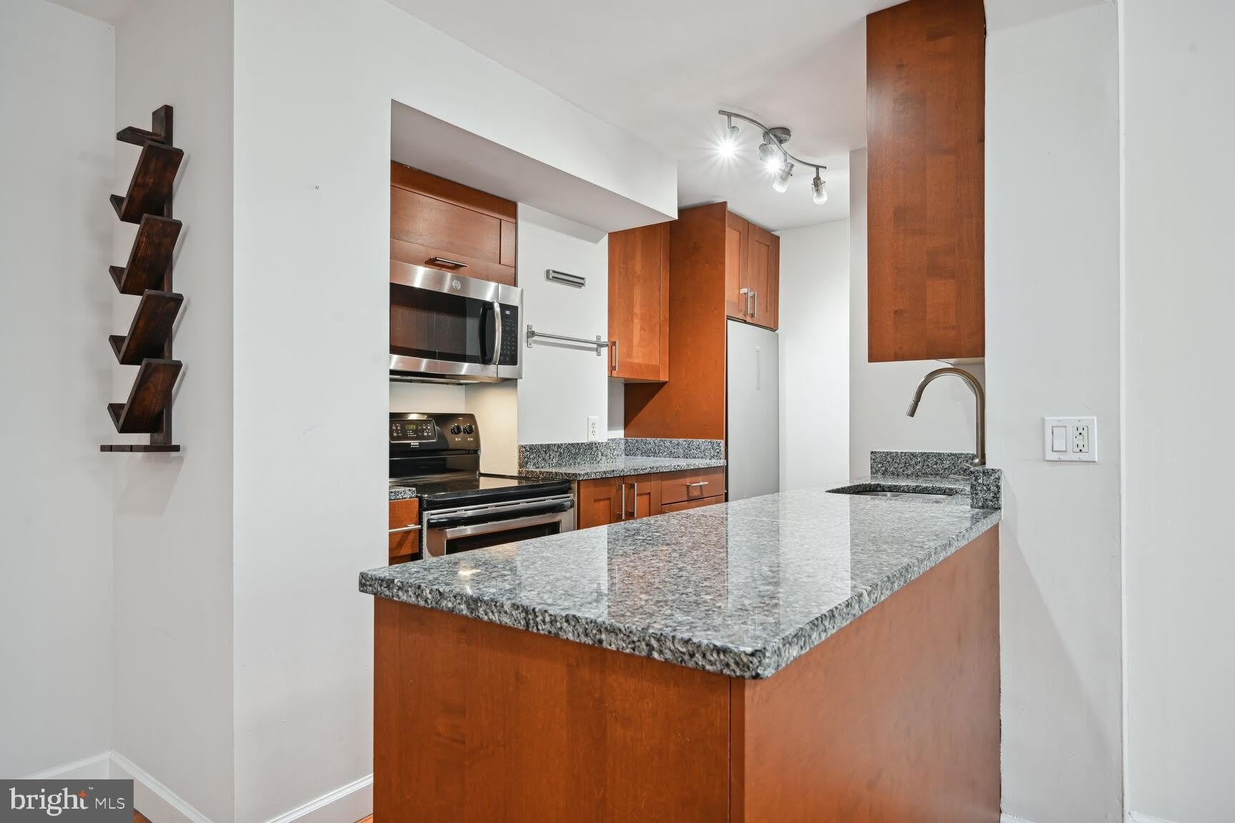 2440 16TH Street NW – photo 2