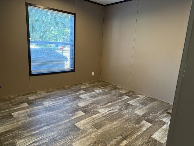 2701 Huizenga St – photo 3