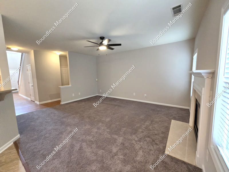 2159 Somerset Pl SE – photo 5