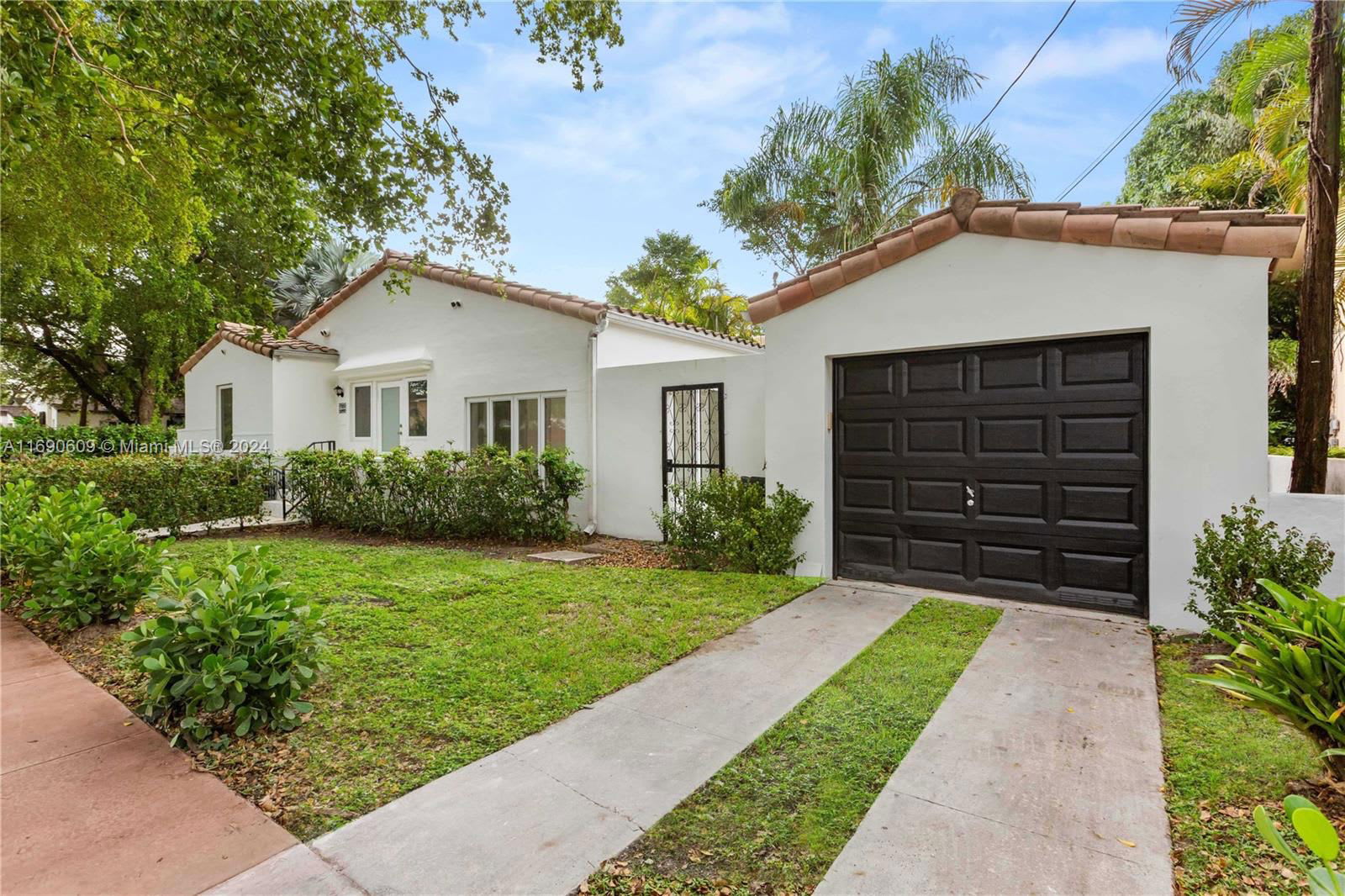 1222 Genoa Street – photo 3