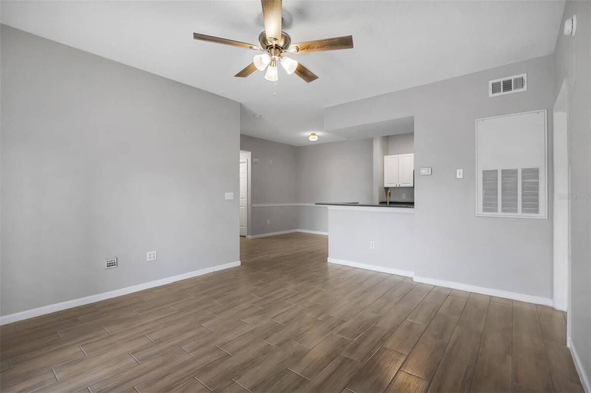 14316 Fredricksburg Drive – photo 3