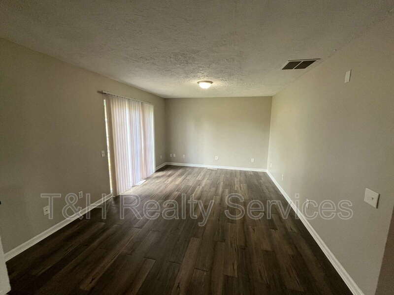 3008 North Pauline Avenue – photo 5