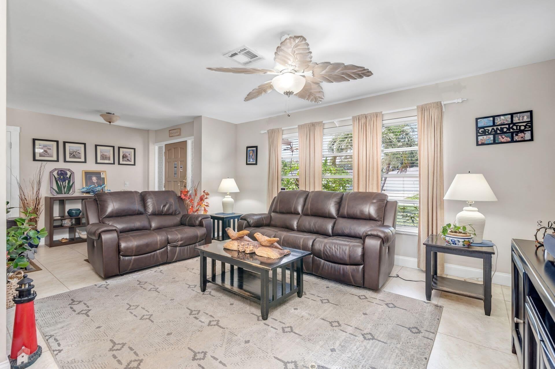 502 OAK Terrace – photo 4