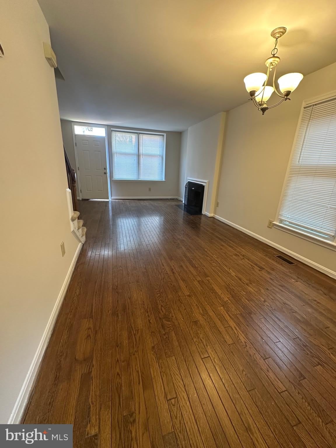 529 COLECROFT Court – photo 5