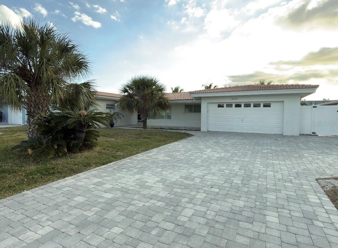 12350 4TH Street E – photo 1