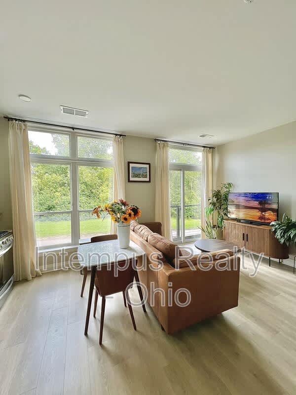 6633 Dale Dr – photo 2
