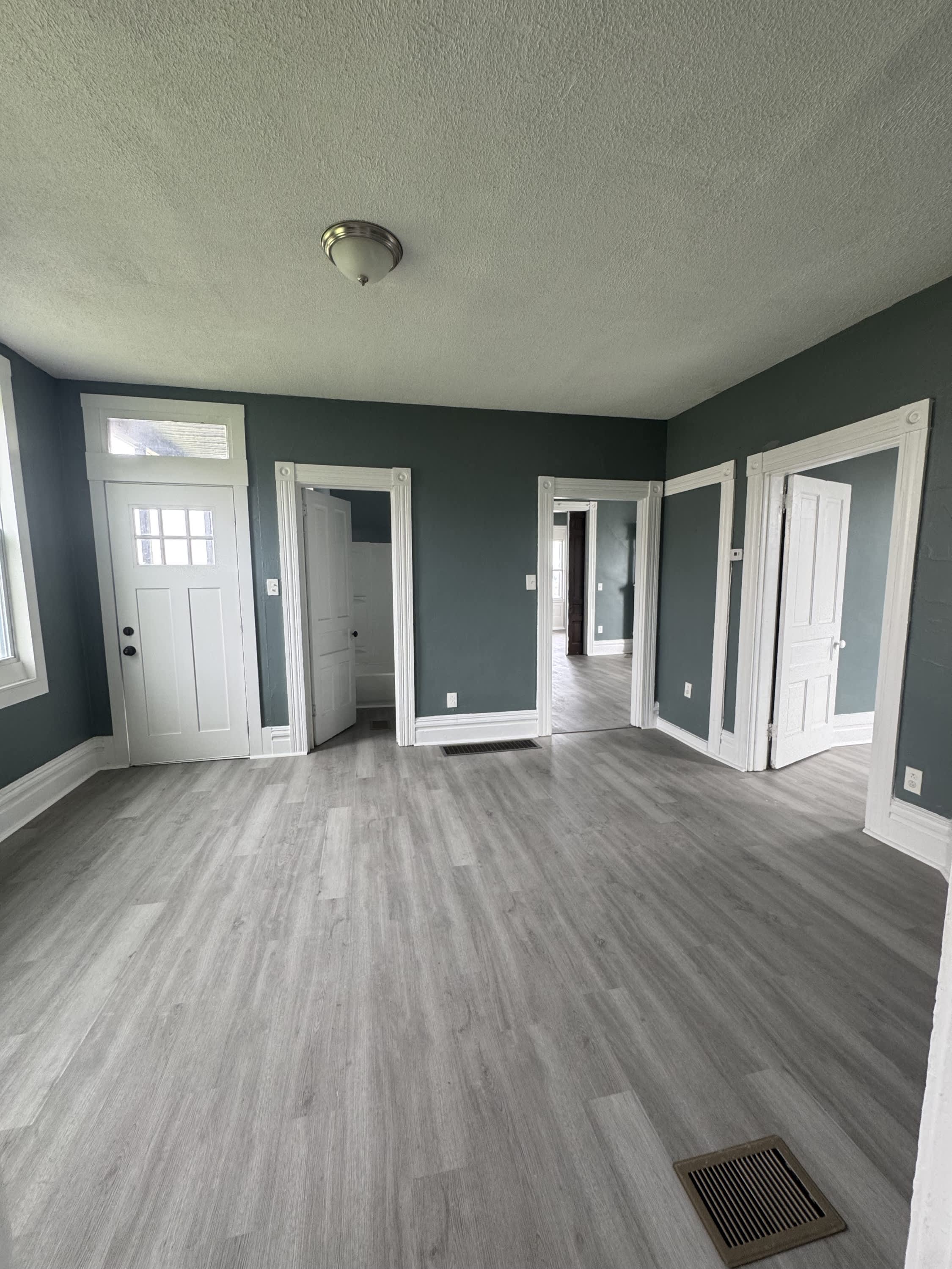 3200 Brunot Avenue – photo 4