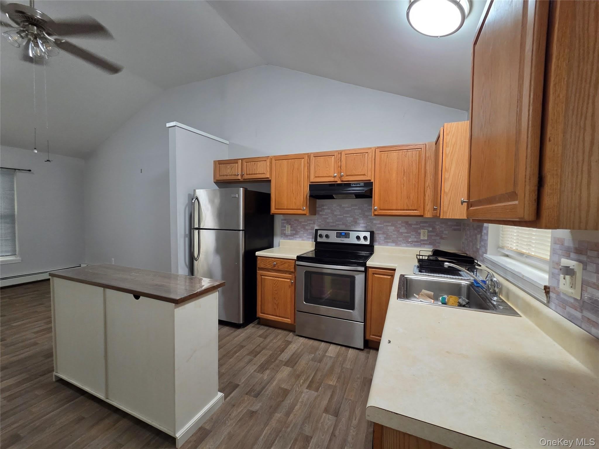 706 Tower Avenue – photo 2