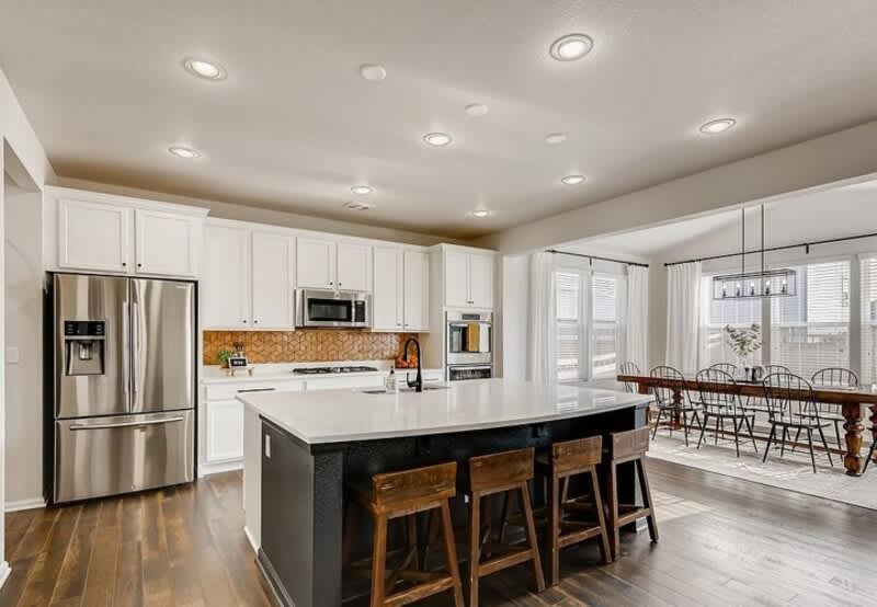 6572 Empire Ave – photo 4