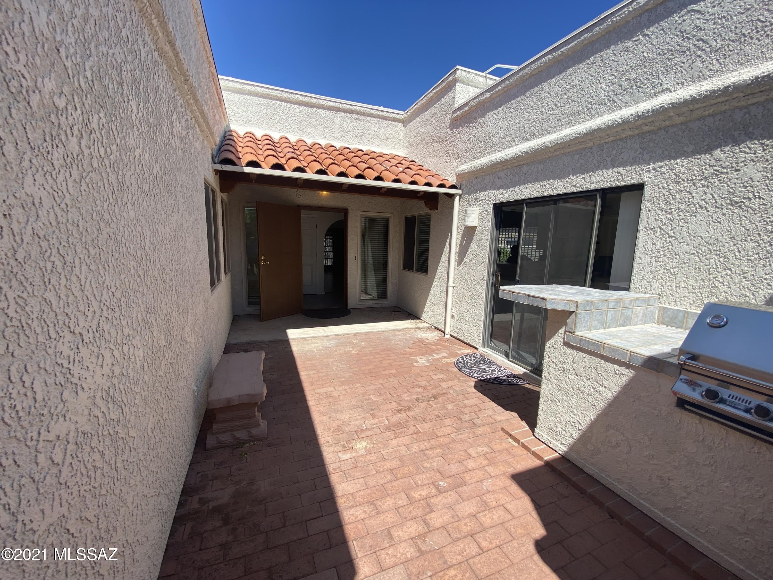 3911 N Vine Tree Place – photo 2