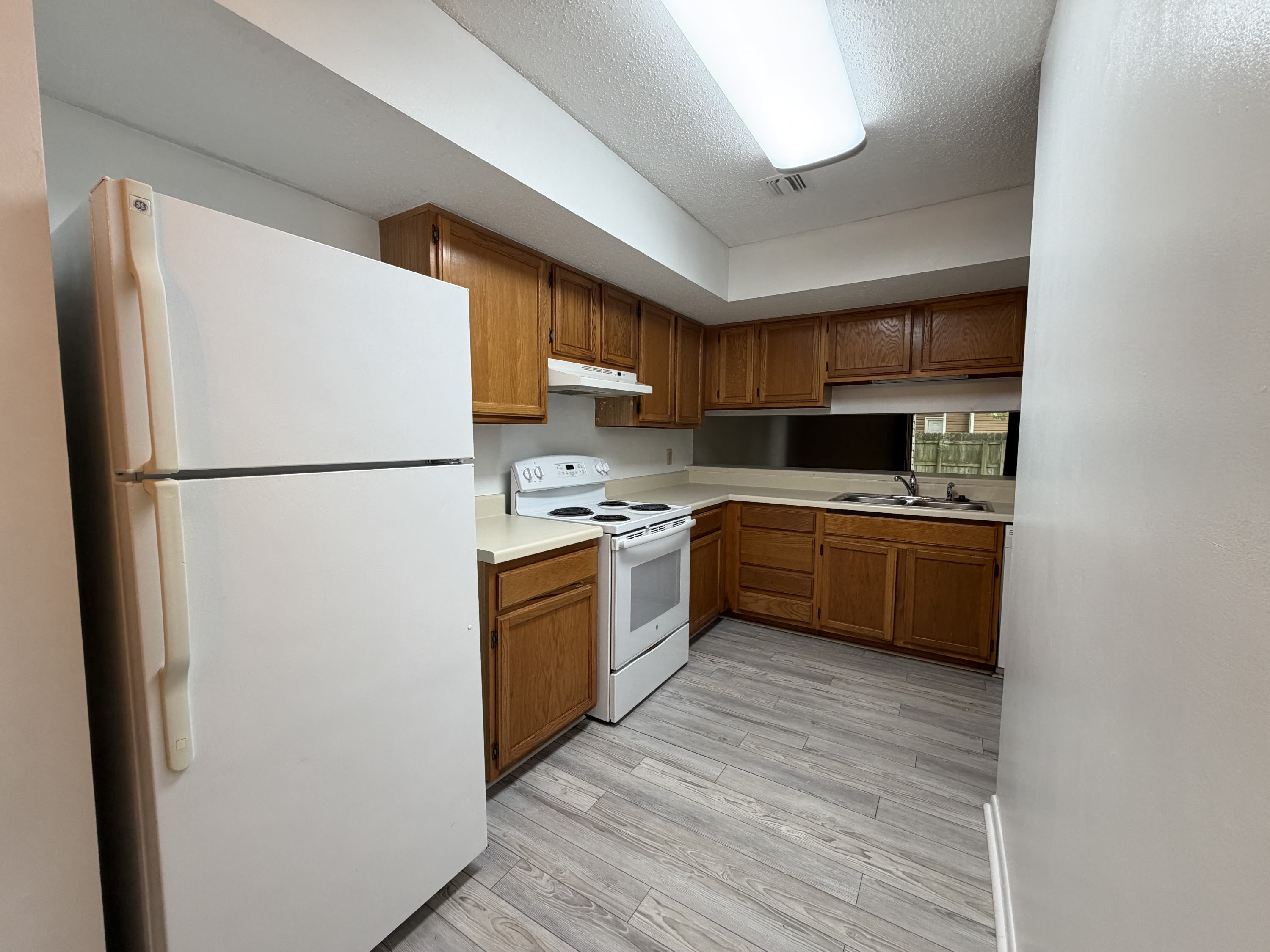 4396 Silverleaf Drive 1 – photo 5