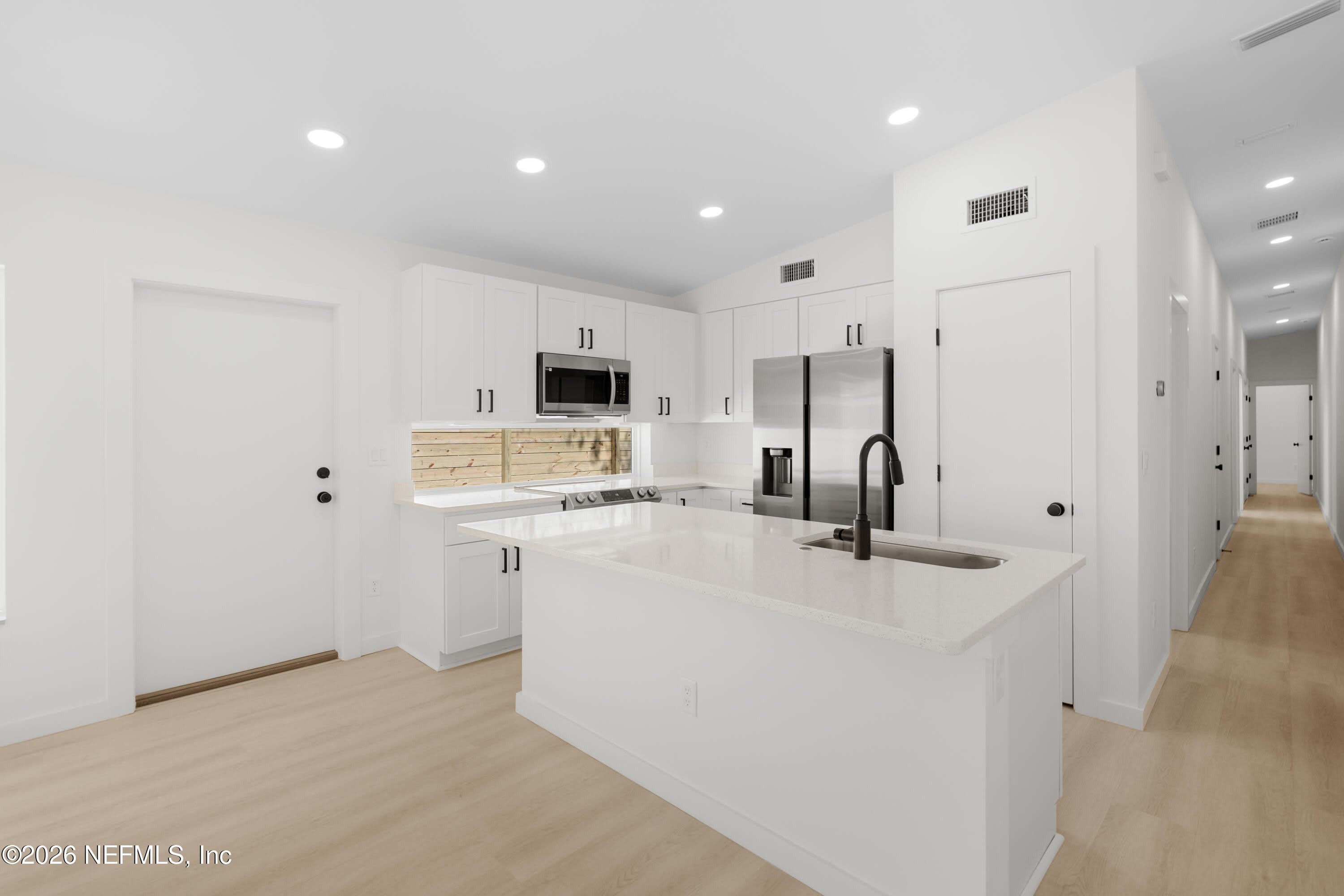 29 MASTERS Drive – photo 1