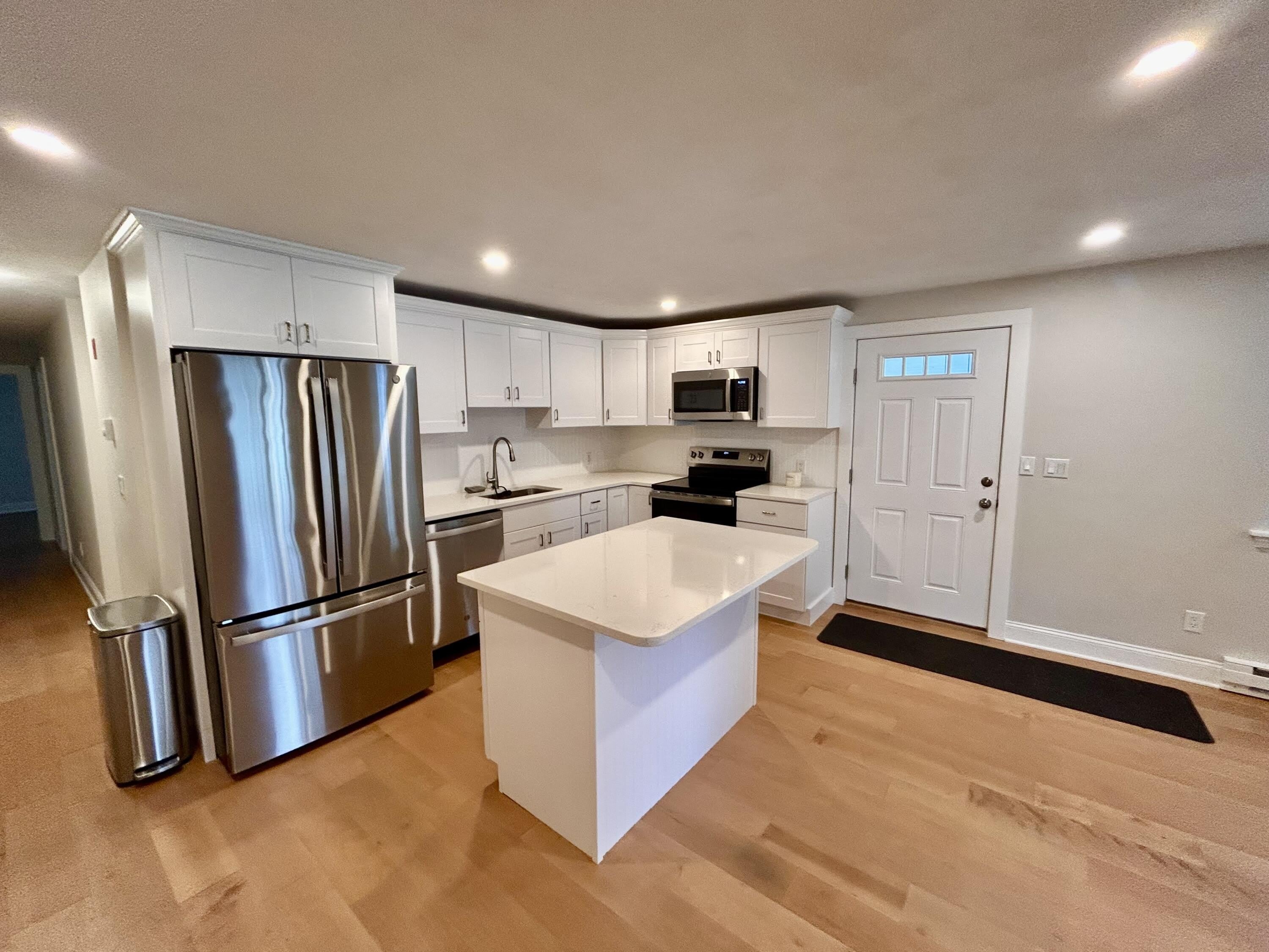 70 Cape Drive – photo 3