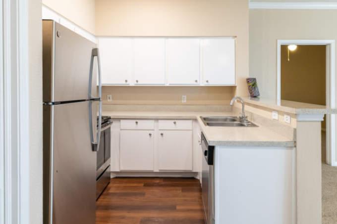 Chandler Creek Apartments – photo 4