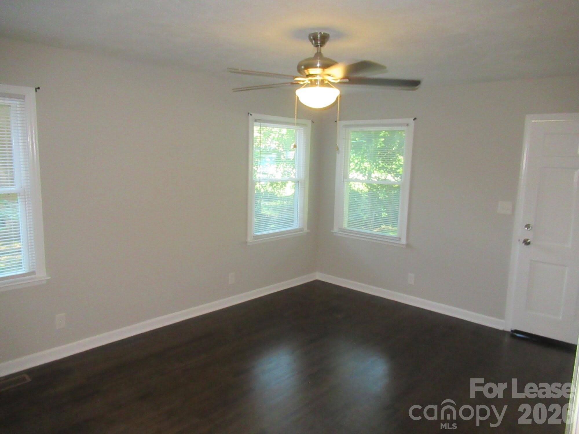 208 Crescent Court – photo 5