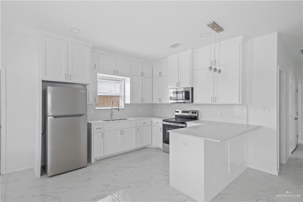 11304 N 25Th Street – photo 4
