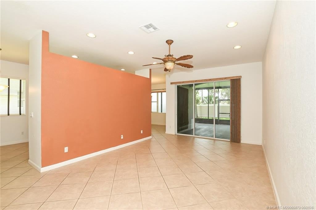 2206 Sw Cape Cod Drive – photo 4